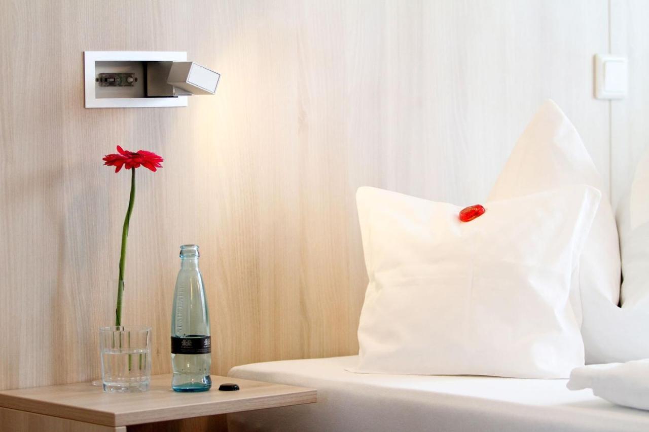 Stadthaushotel Hamburg - Inklusionshotel Экстерьер фото